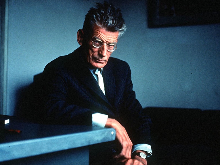 Samuel Beckett Absürt Tiyatronun Başyapıtı Godot'yu Beklerken İle Ne Anlatıyor?